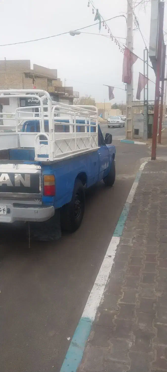 نیسان مدل ۸۳ دوگانه تبدیلی|خودرو سواری و وانت|مهریز, |دیوار