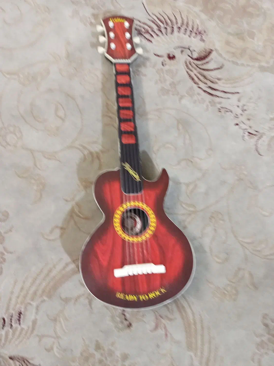 گیتار طرح چوب|اسباب‌بازی بچه|مشهد, نوید|دیوار