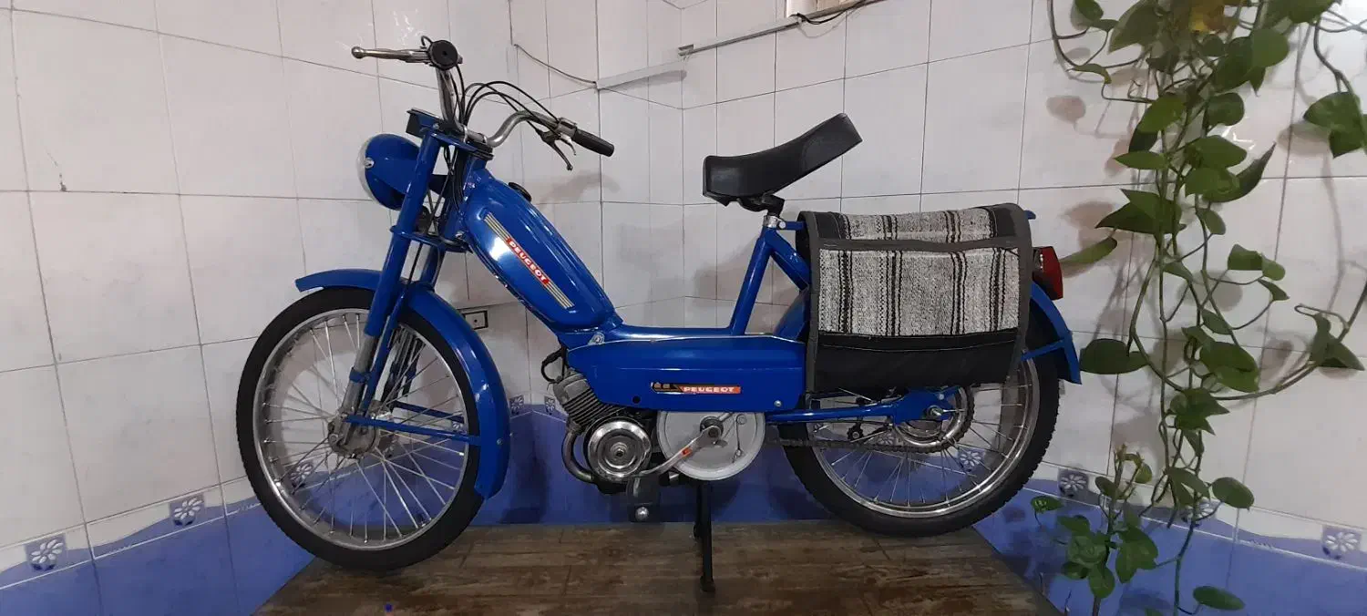 موتور قاضی پژو عتیقه|موتورسیکلت|تبریز, |دیوار