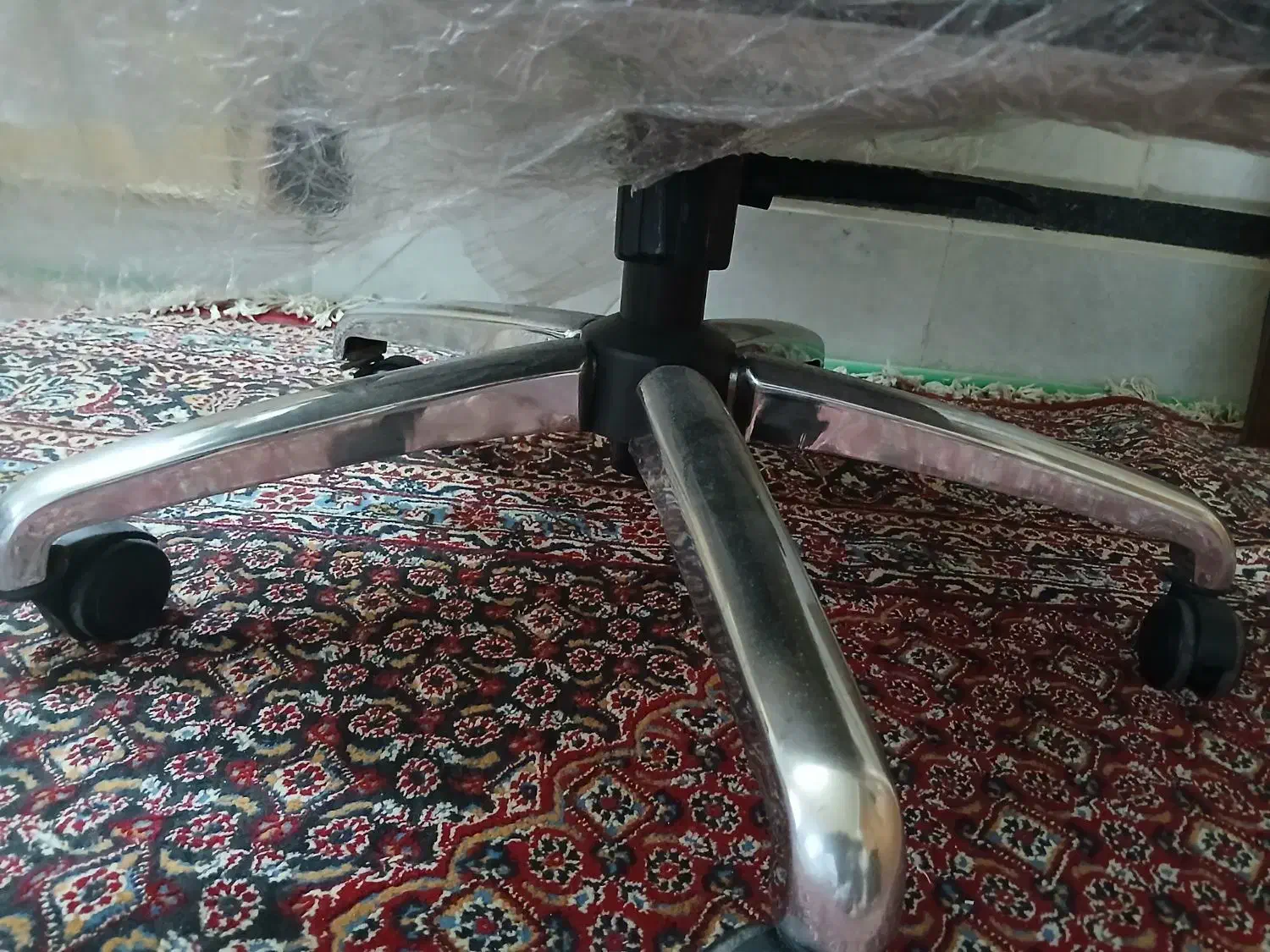 صندلی ثابت و چرخدار|مبلمان اداری|زاهدان, |دیوار