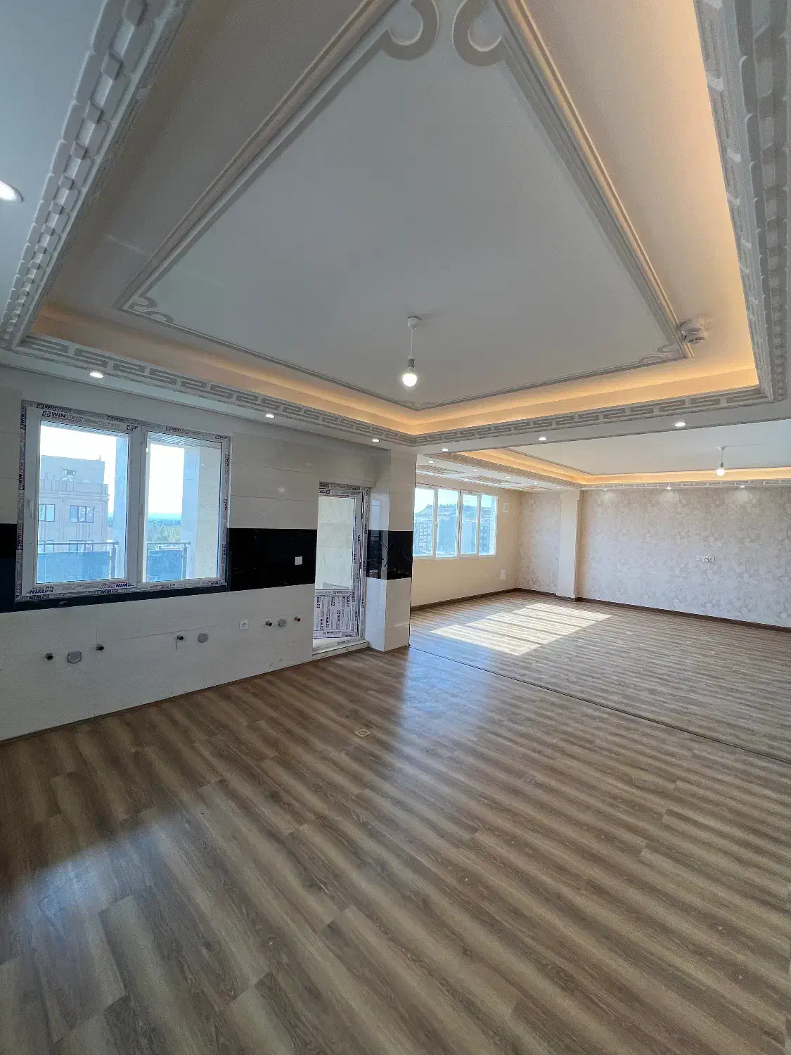 فروش آپارتمان 3 خواب نوساز در پاسداران|فروش آپارتمان|مراغه, |دیوار