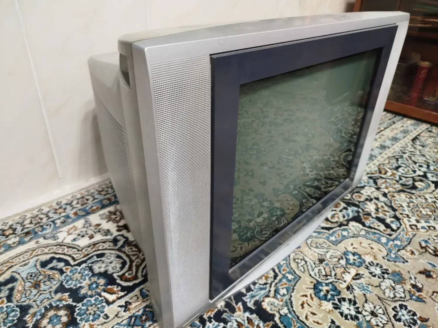 تلویزیون 21 اینچ اسنوا|تلویزیون و پروژکتور|فسا, |دیوار