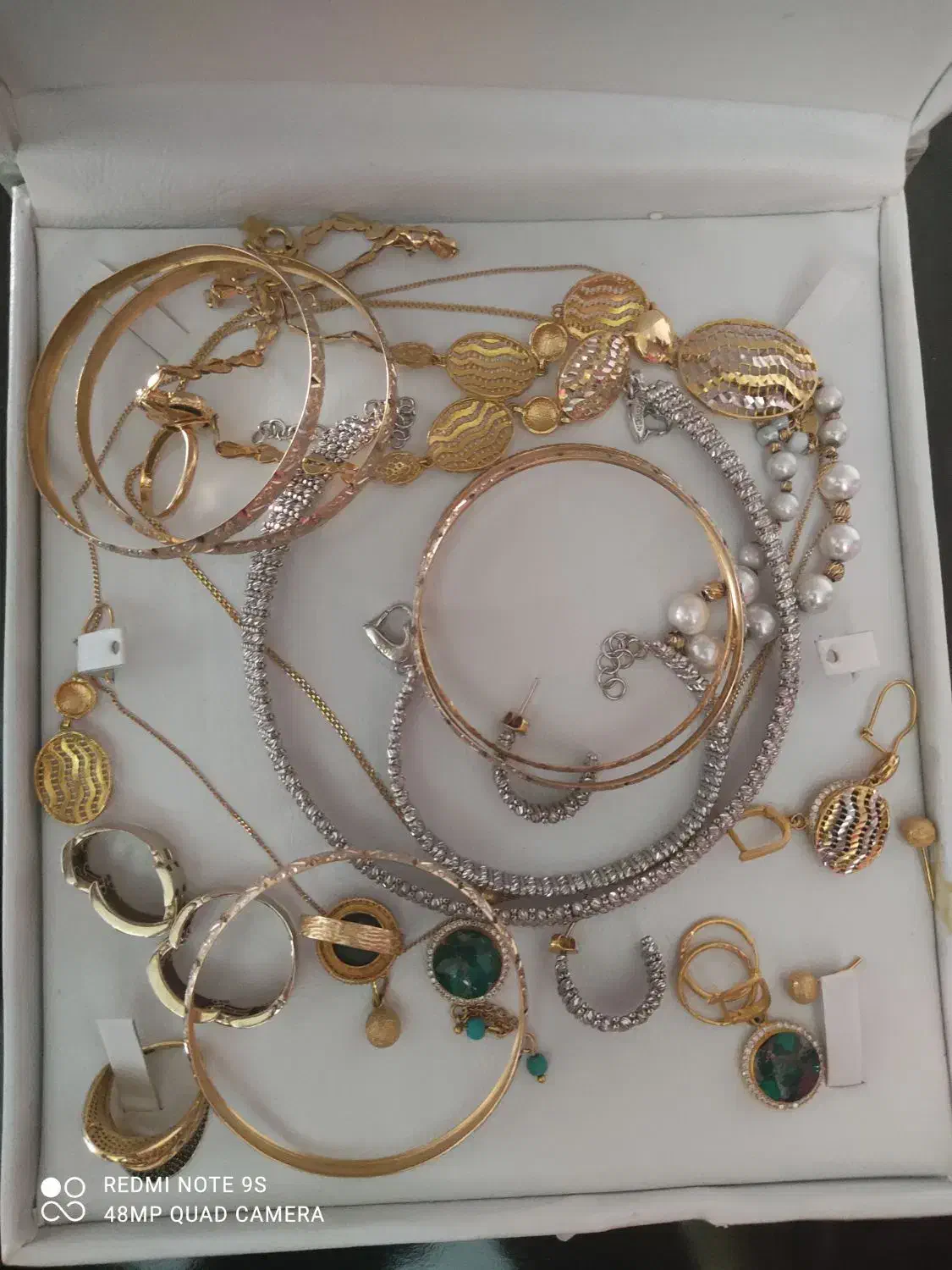 گم شدن انگشتر طلا|جواهرات|الشتر, |دیوار