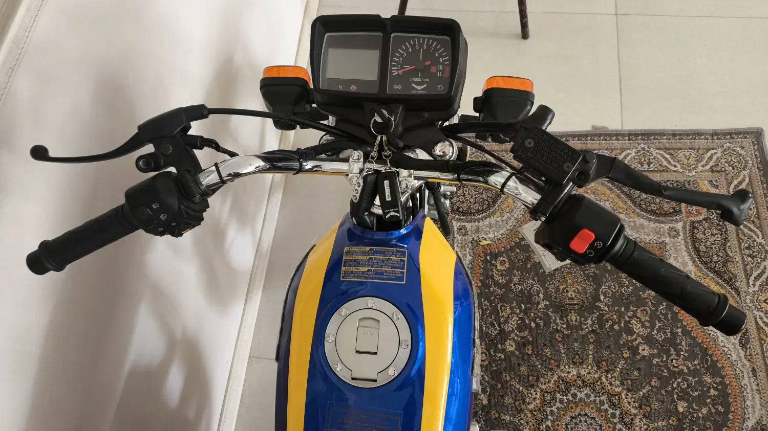 پرواز200خشک صفرکیلومتر زیرقیمت|موتورسیکلت|باغ بهادران, |دیوار