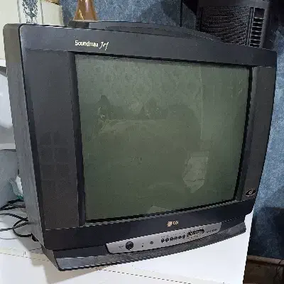 تلویزیون ال جی قدیمی|تلویزیون و پروژکتور|قم, وادی السلام|دیوار