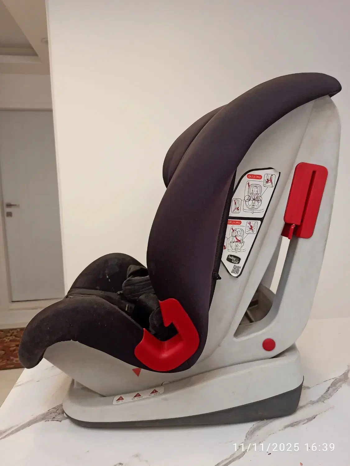 صندلی ماشین کودک|تخت و صندلی بچه|تهران, شهرک شهید باقری|دیوار