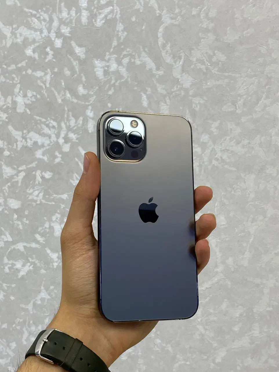 ایفون ۱۲پرمکس سالم /گوشی که سالمش کمه با ضمانت ببر|موبایل|اصفهان, مفتح|دیوار