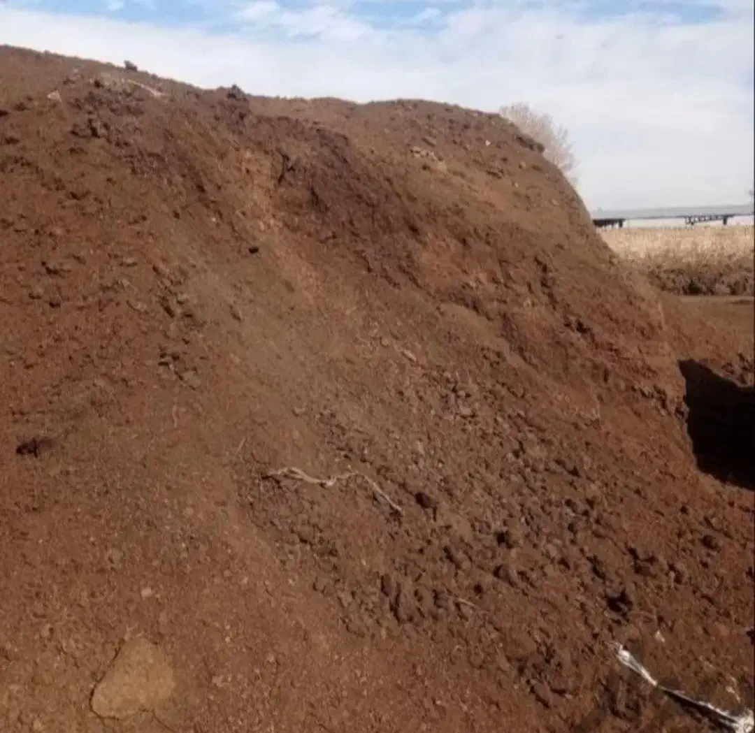 کود گاوی ...خاک باغچه بهترین .|خدمات باغبانی و درختکاری|دماوند, گیلاوند|دیوار