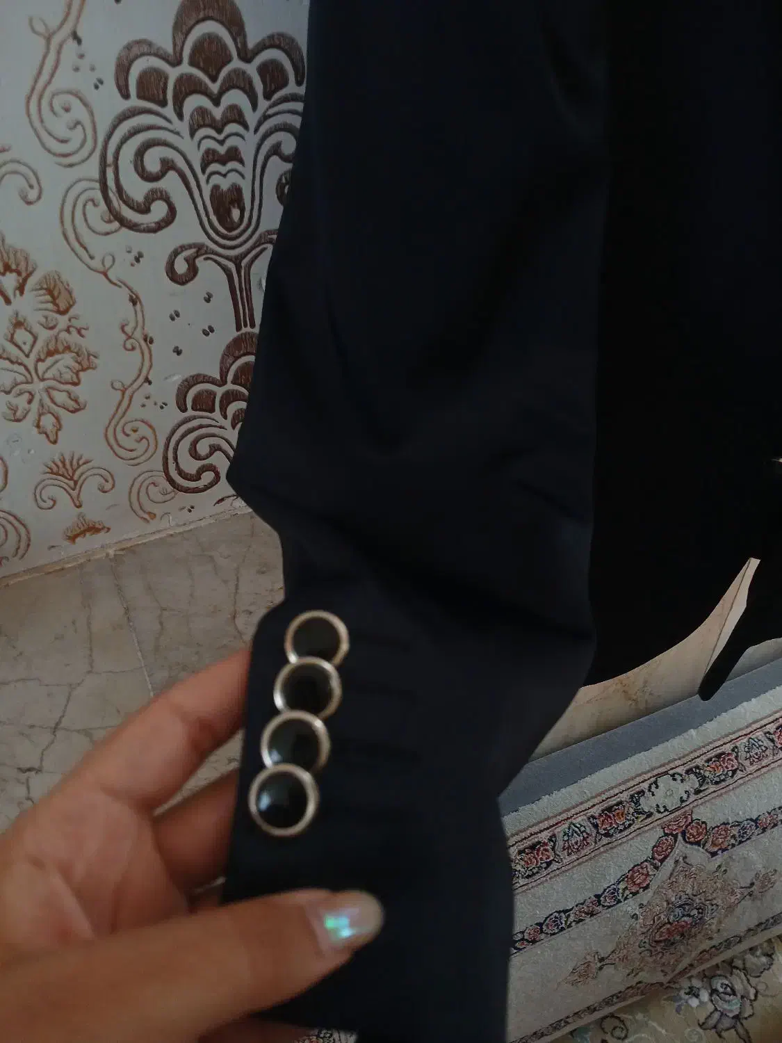 کت تک|لباس|سبزوار, جنت|دیوار