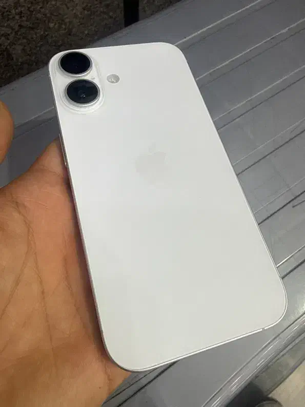 iPhone 16 normal 128 ch|موبایل|قم, نیروگاه|دیوار