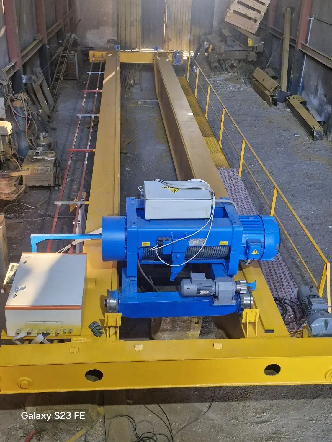 جرثقیل سقفی|ماشین‌آلات صنعتی|رباط‌کریم, نصیرشهر|دیوار