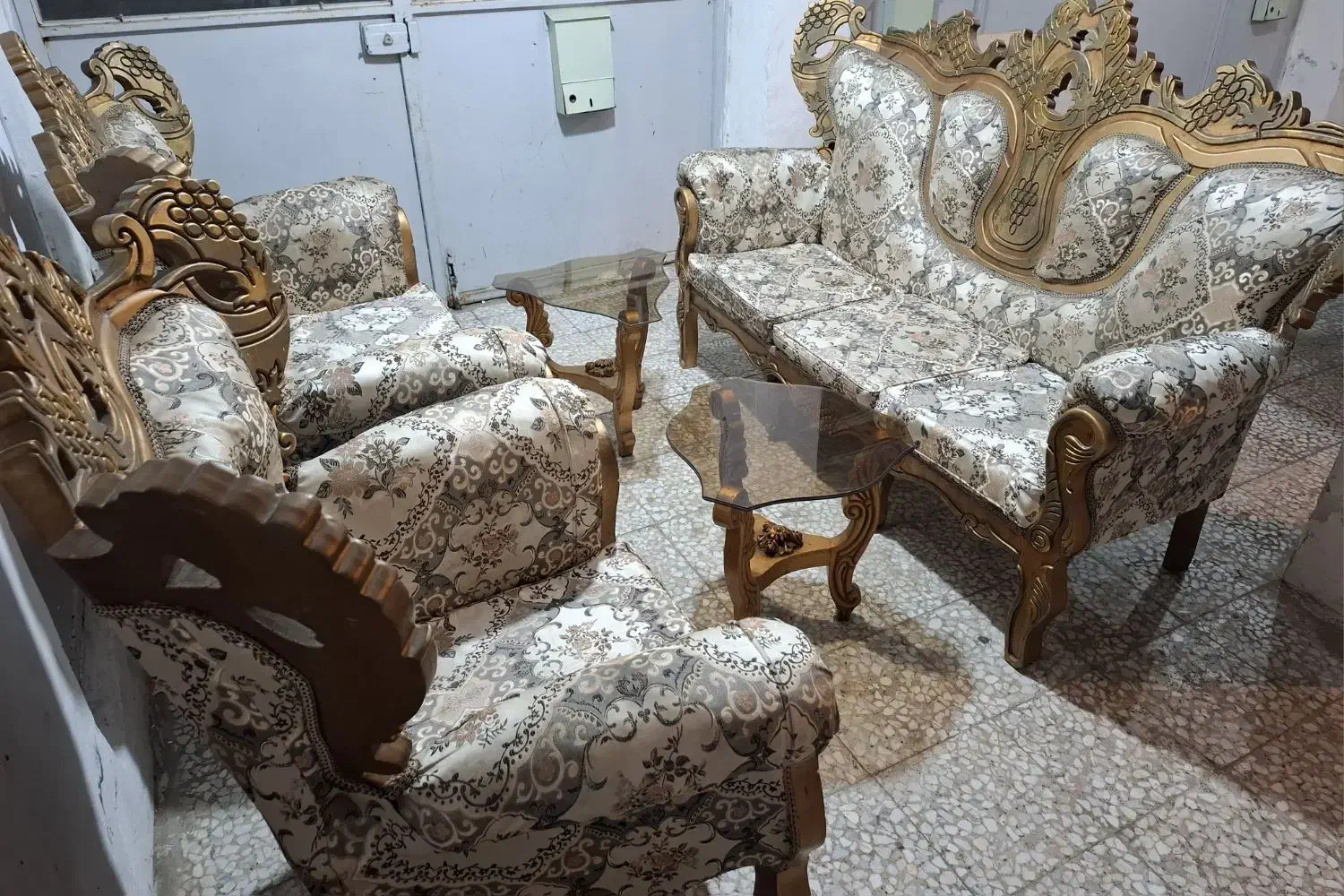 فروش مبل|مبلمان خانگی و میز عسلی|فومن, |دیوار