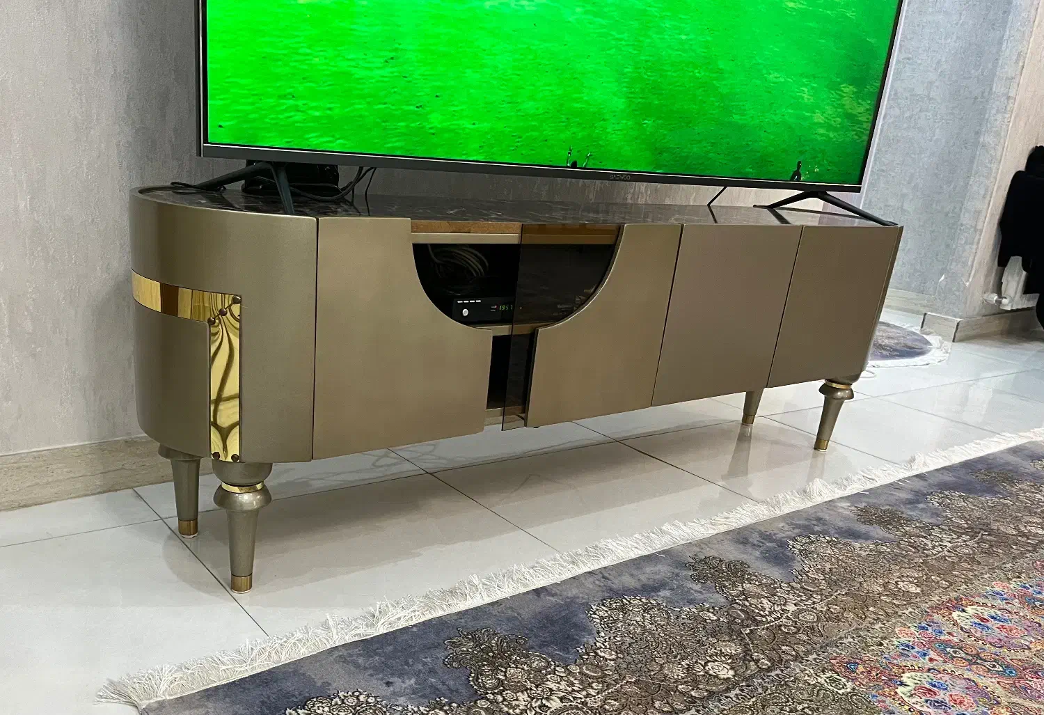 میزتلوزیون|میز تلویزیون|رشت, جهاد|دیوار