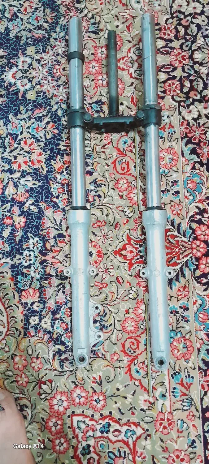 ۳۰۰۰۰۰۰|قطعات یدکی و لوازم جانبی|راور, |دیوار