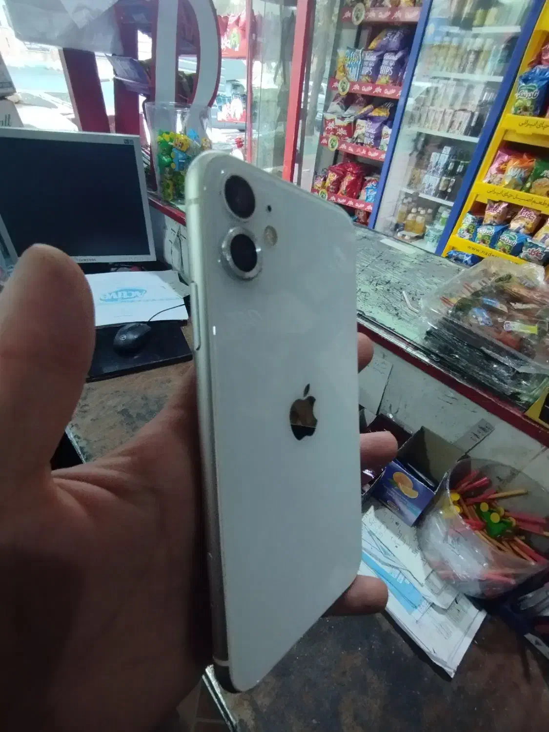 آیفون۱۱ترتمیز(خوش قیمت)|موبایل|قزوین, |دیوار