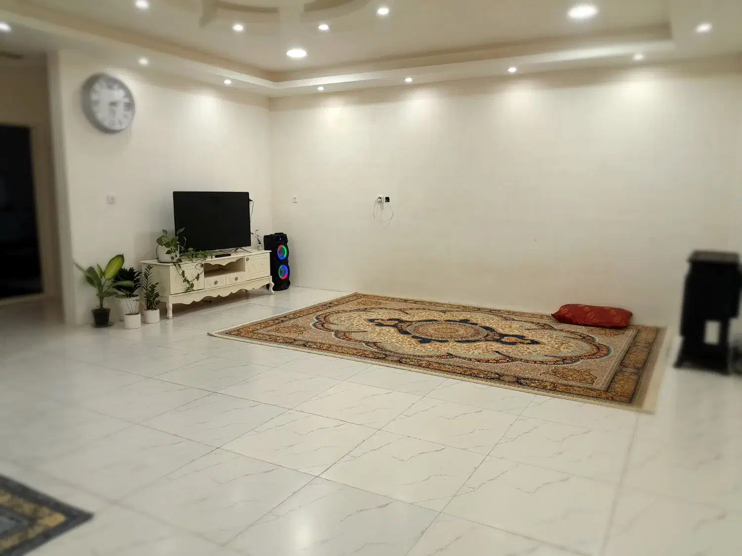 اجاره ی کوتاه مدت|اجارهٔ کوتاه‌مدت ویلا و باغ|مینودشت, |دیوار