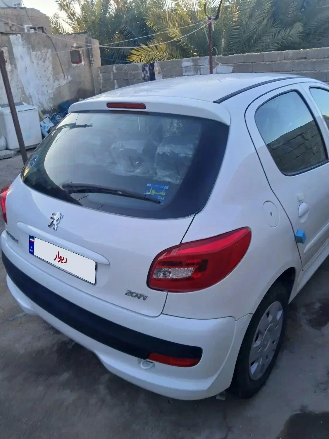 پژو۲۰۷تیوتری|خودرو سواری و وانت|سیرجان, |دیوار