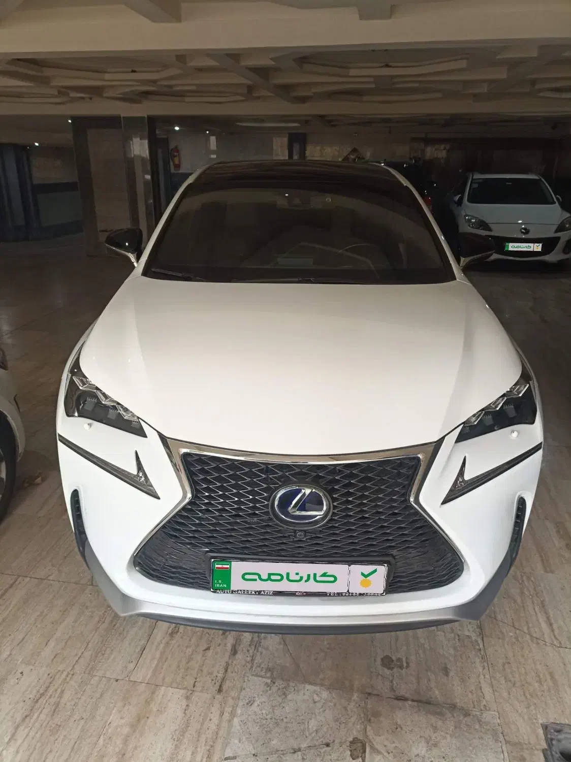 لکسوس NX300 F هفت کلید 2017|خودرو سواری و وانت|تهران, دروس|دیوار