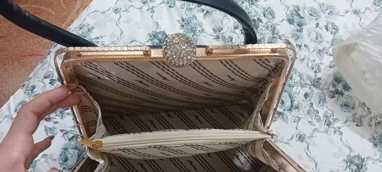 کیف زنانه|کیف، کفش، کمربند|تهران, باغ خزانه|دیوار