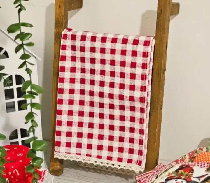 جنس عالی قرمز ابی موجود|سفره، حوله، دستمال آشپزخانه|بروجرد, |دیوار