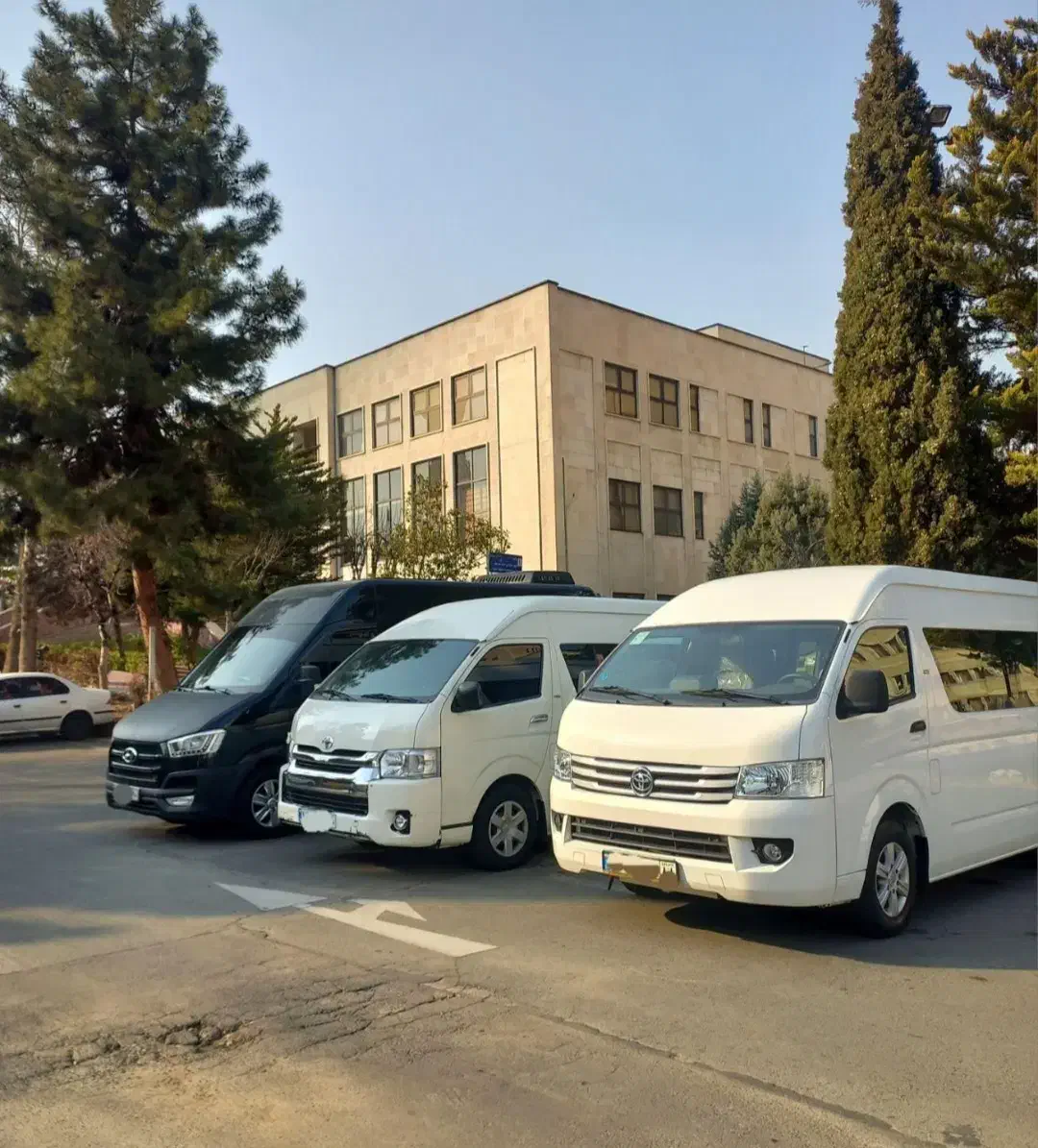 دربستی اتوبوس ون مینی بوس تور گردشگری|خدمات حمل و نقل|کرمان, |دیوار