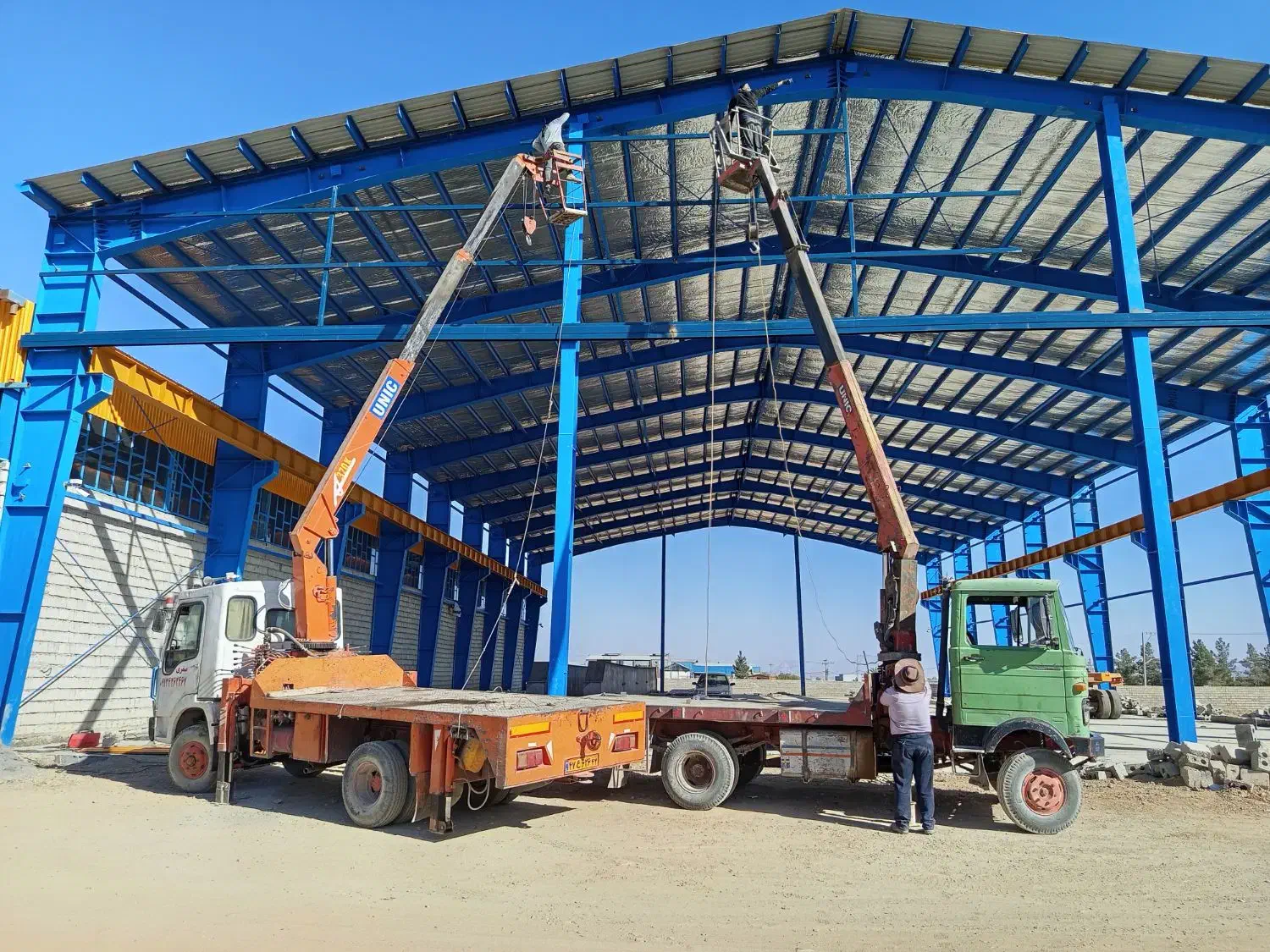 جرثقیل اویکو|خودرو سنگین|اصفهان, شهرک صنعتی امیرکبیر (شاپور جدید)|دیوار