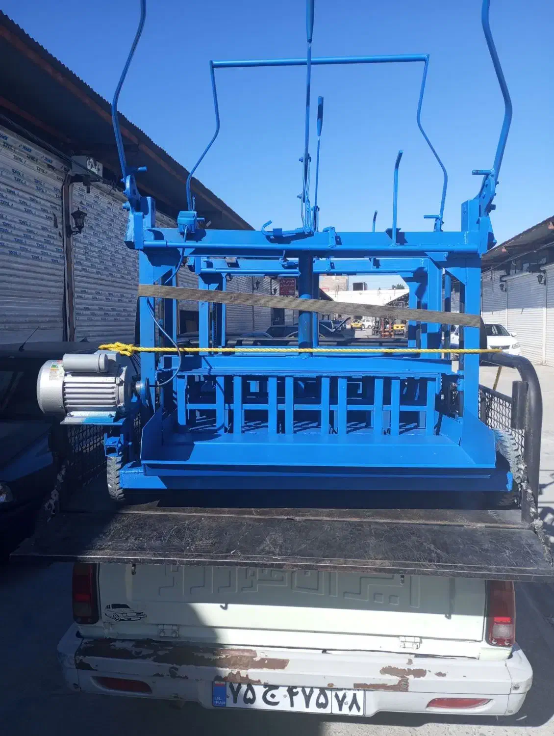 دستگاه بلوک زنی ،میکسر،میز ویبره|ماشینآلات صنعتی|بهارستان, |دیوار