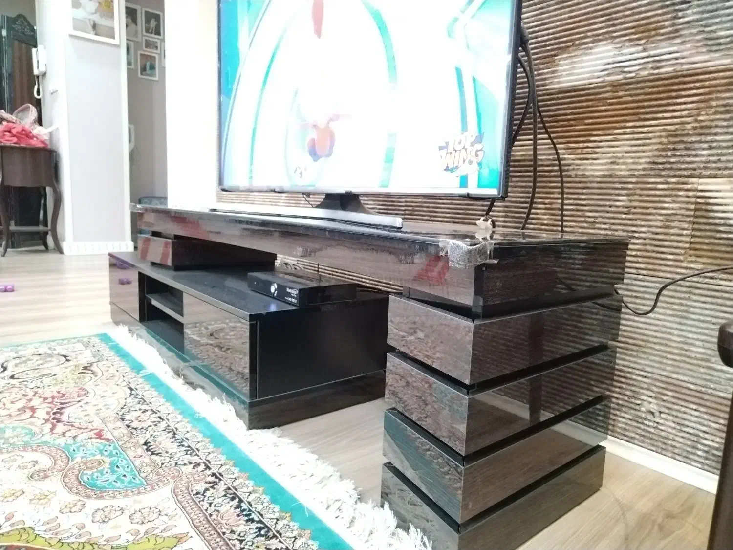 میز تلوزیون دو تکه با قابلیت تغییر سایز|میز تلویزیون|شیراز, گود خزینه|دیوار