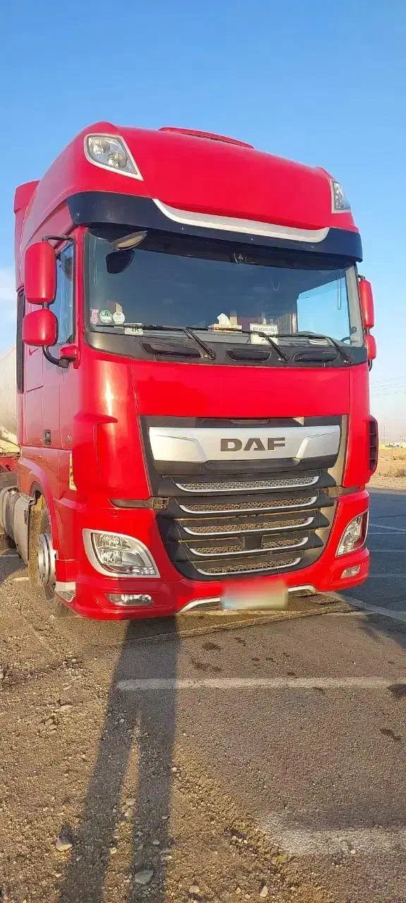 یک دستگاه کشنده داف مدل218بدون رنگ|خودرو سنگین|اردبیل, |دیوار