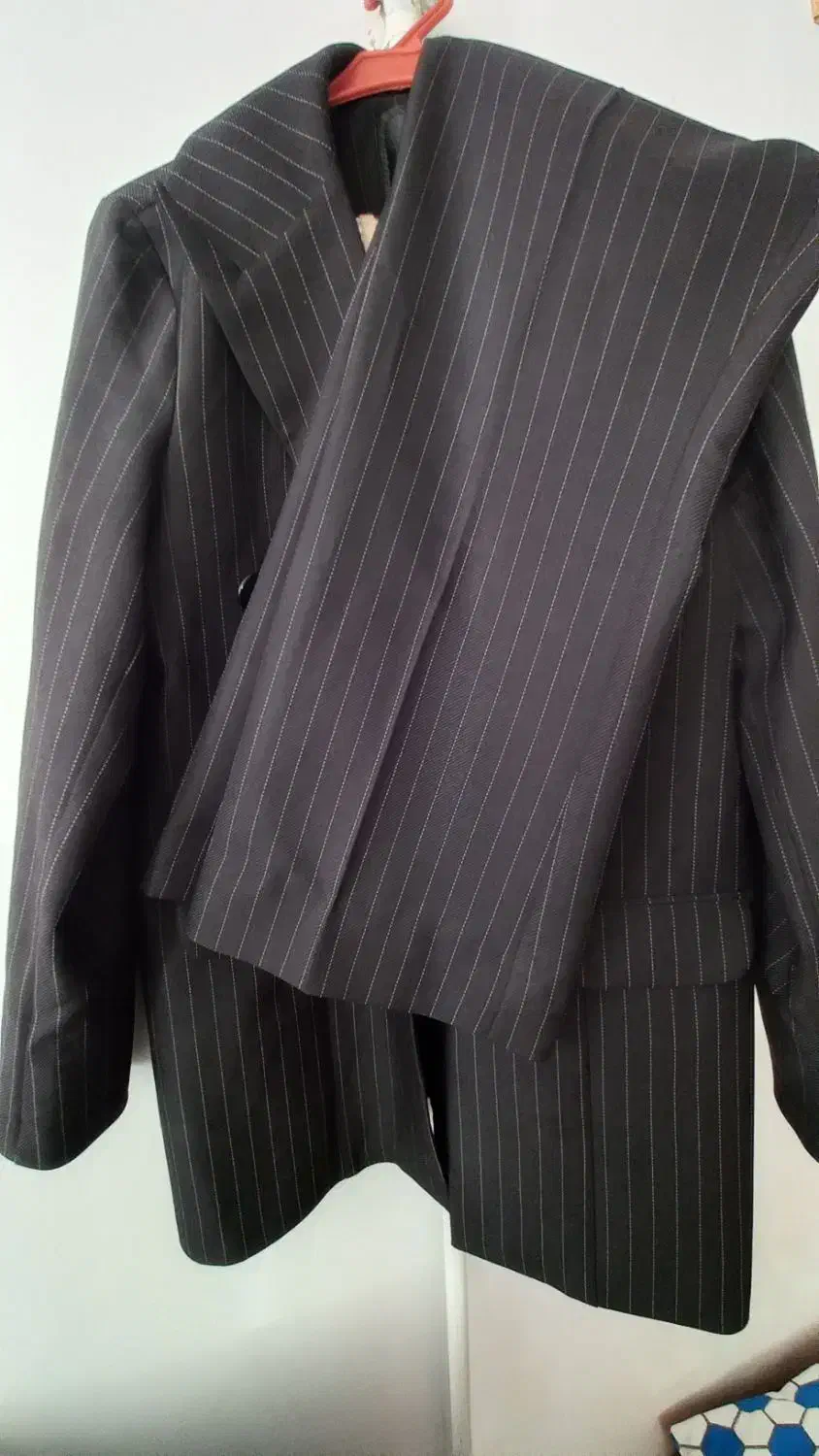 مانتو و بارونی|لباس|نهاوند, |دیوار