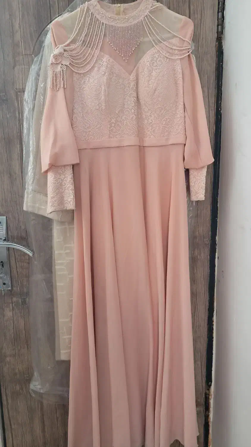 لباس مجلسی و کت مردانه|لباس|قم, شهر قائم|دیوار