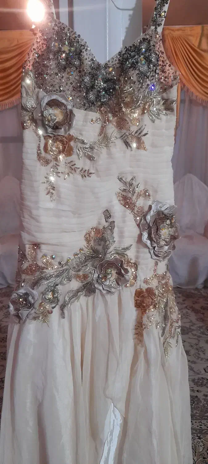 فروش فوری لباس حریر و ساتن|لباس|رودهن, |دیوار