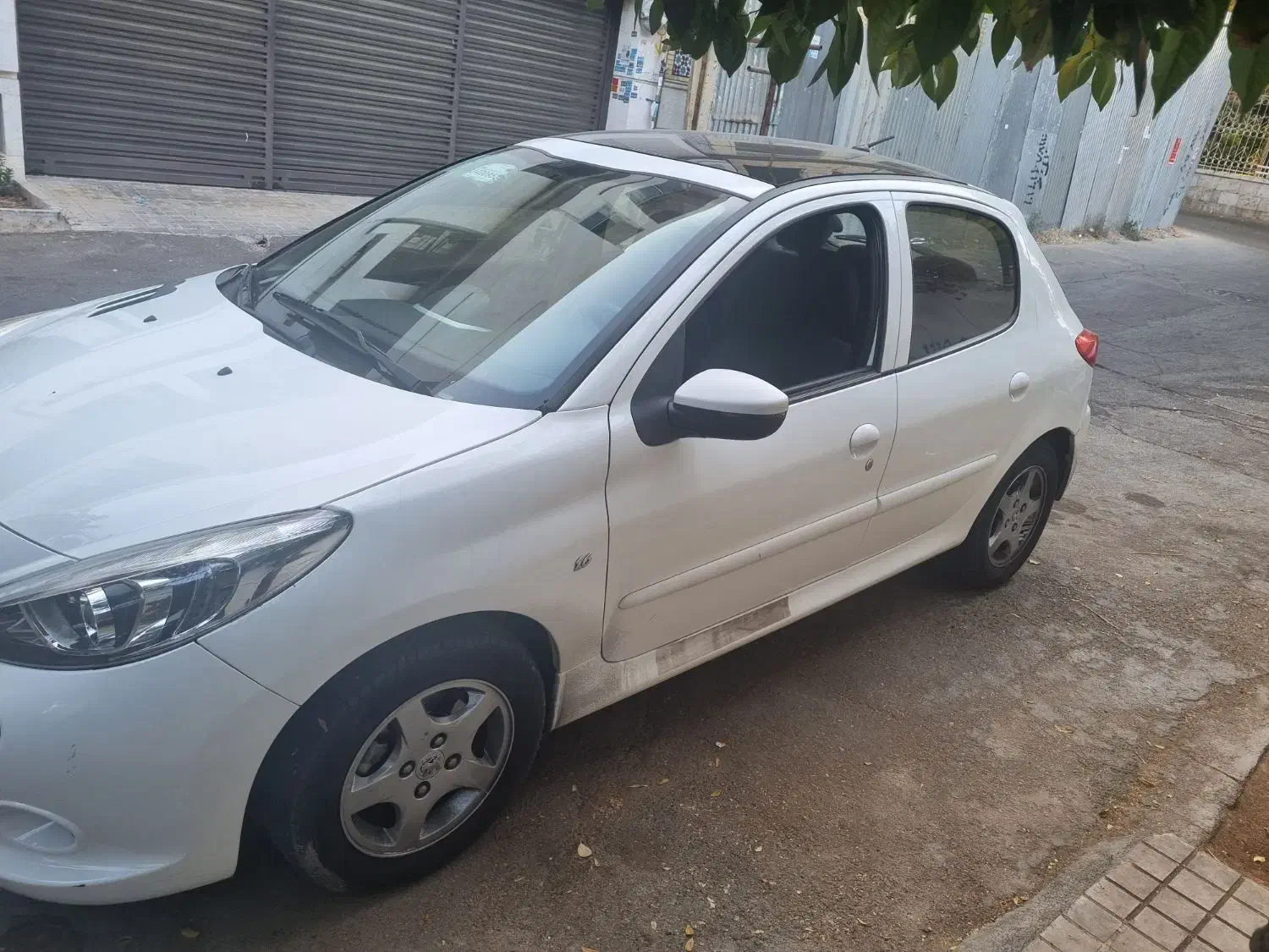 ماشین ۲۰۷|خودرو سواری و وانت|شیراز, تحویلی|دیوار