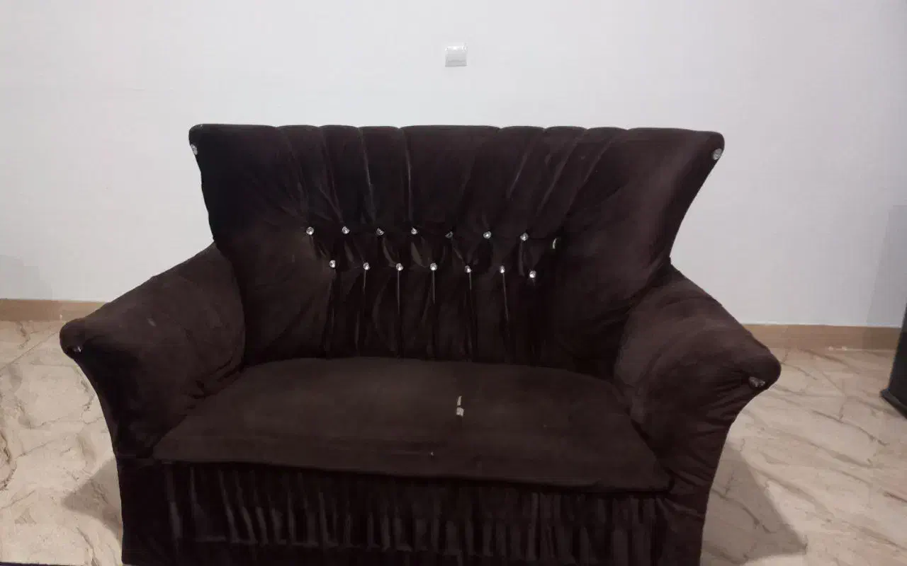 مبل|مبلمان خانگی و میز عسلی|زرندیه, |دیوار