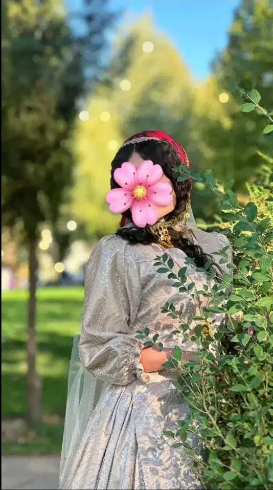 گالری لباس محلی تیدا|لباس|دهدشت, |دیوار