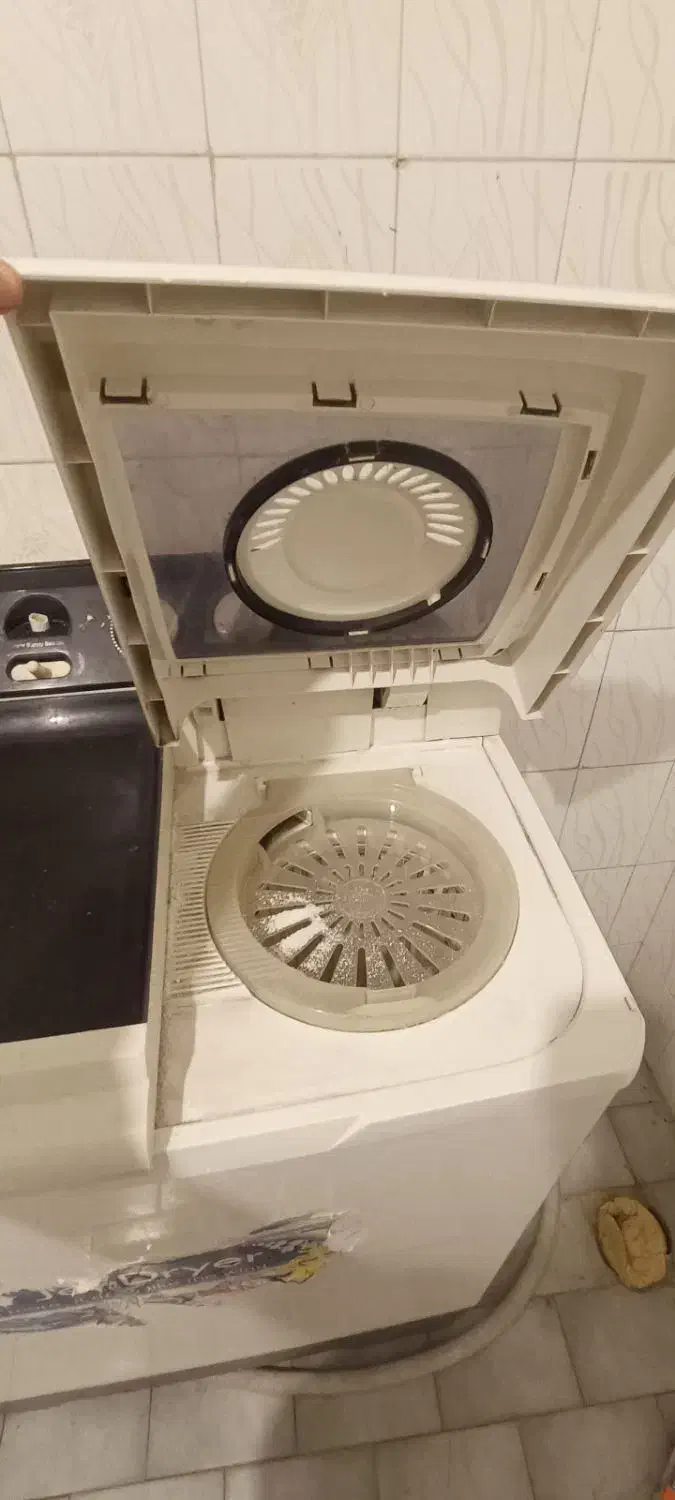 ماشین‌لباسشوی|ماشین لباسشویی و خشک‌کن لباس|ثلاث باباجانی, |دیوار