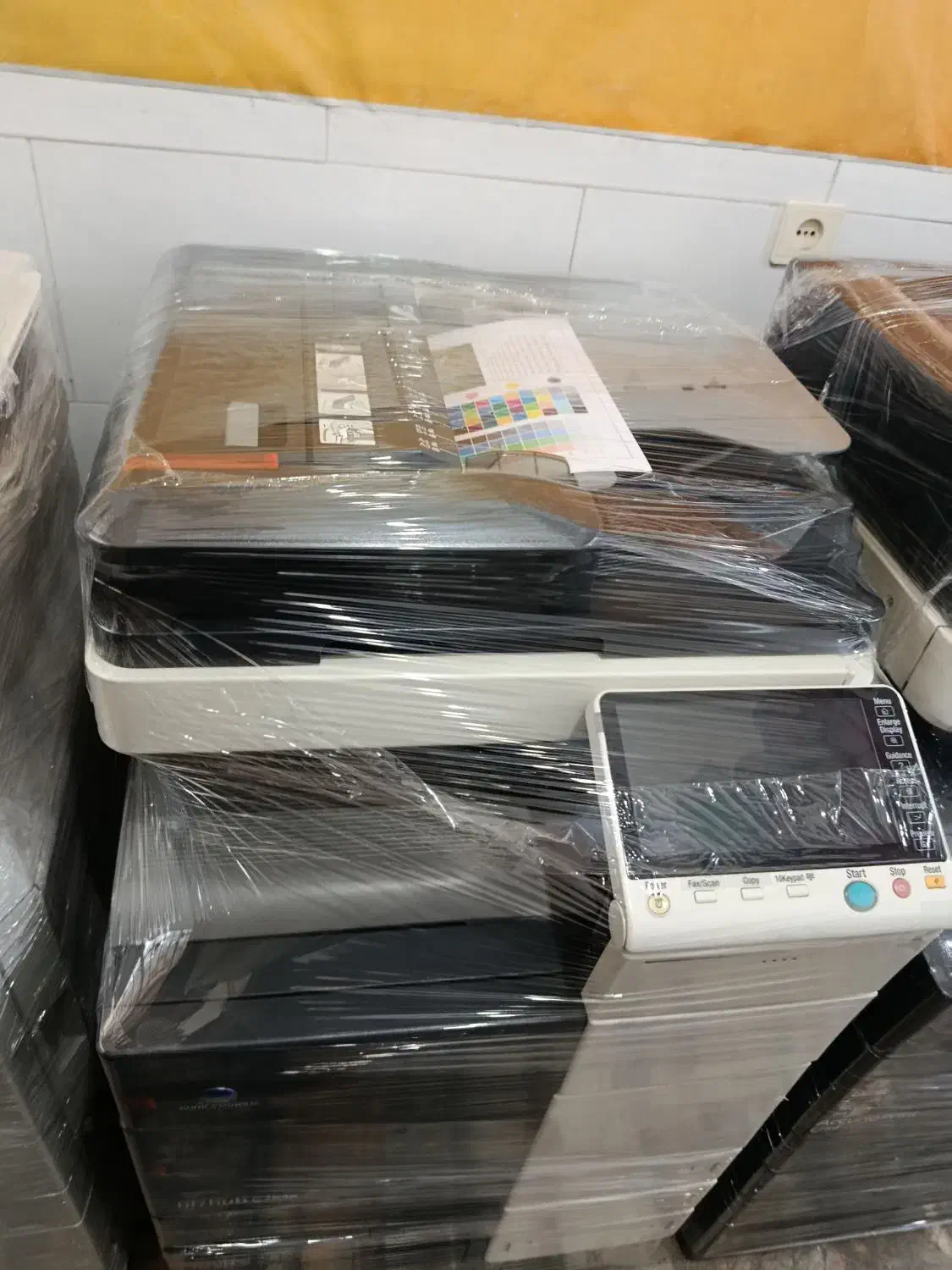 دستگاه کپی ایستاده کونیکا مینولتا 754|پرینتر، اسکنر، کپی، فکس|شیراز, بالا کفت|دیوار