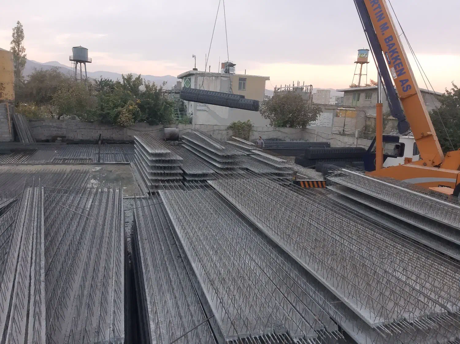 تیرچه آماده زرتشت،بااستاندارد|مصالح و تجهیزات ساختمان|قروه, |دیوار