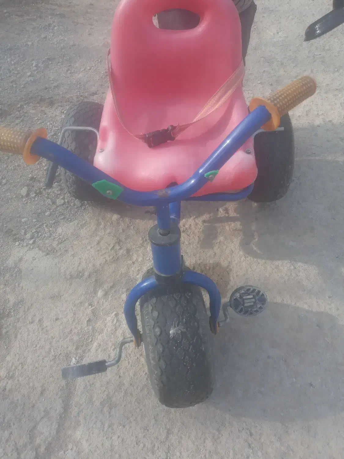 سه چرخه کودک|اسباب‌بازی بچه|ملکان, |دیوار