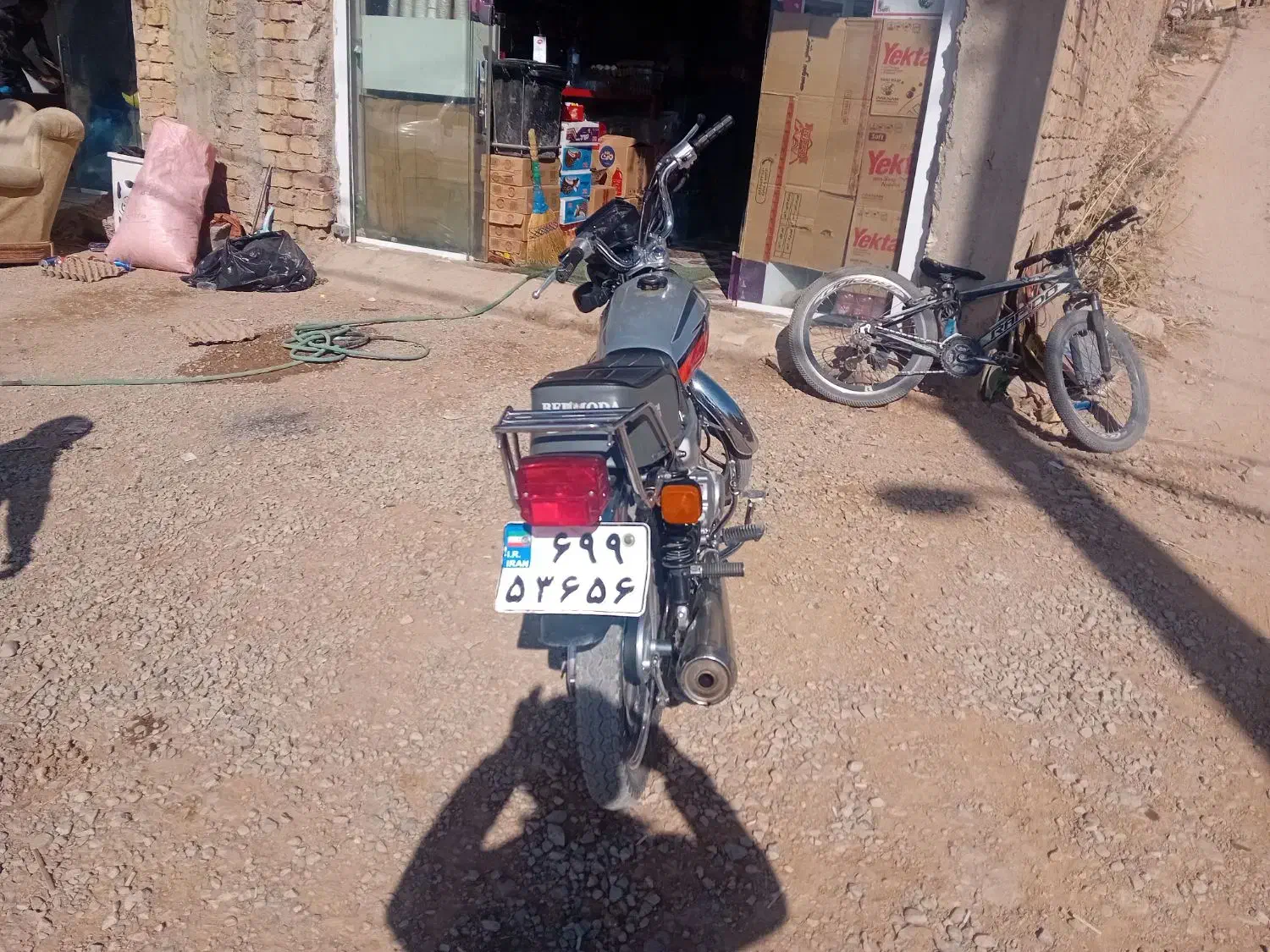 موتور سیکلت مدل ۴۰۲|موتورسیکلت|کامفیروز, |دیوار