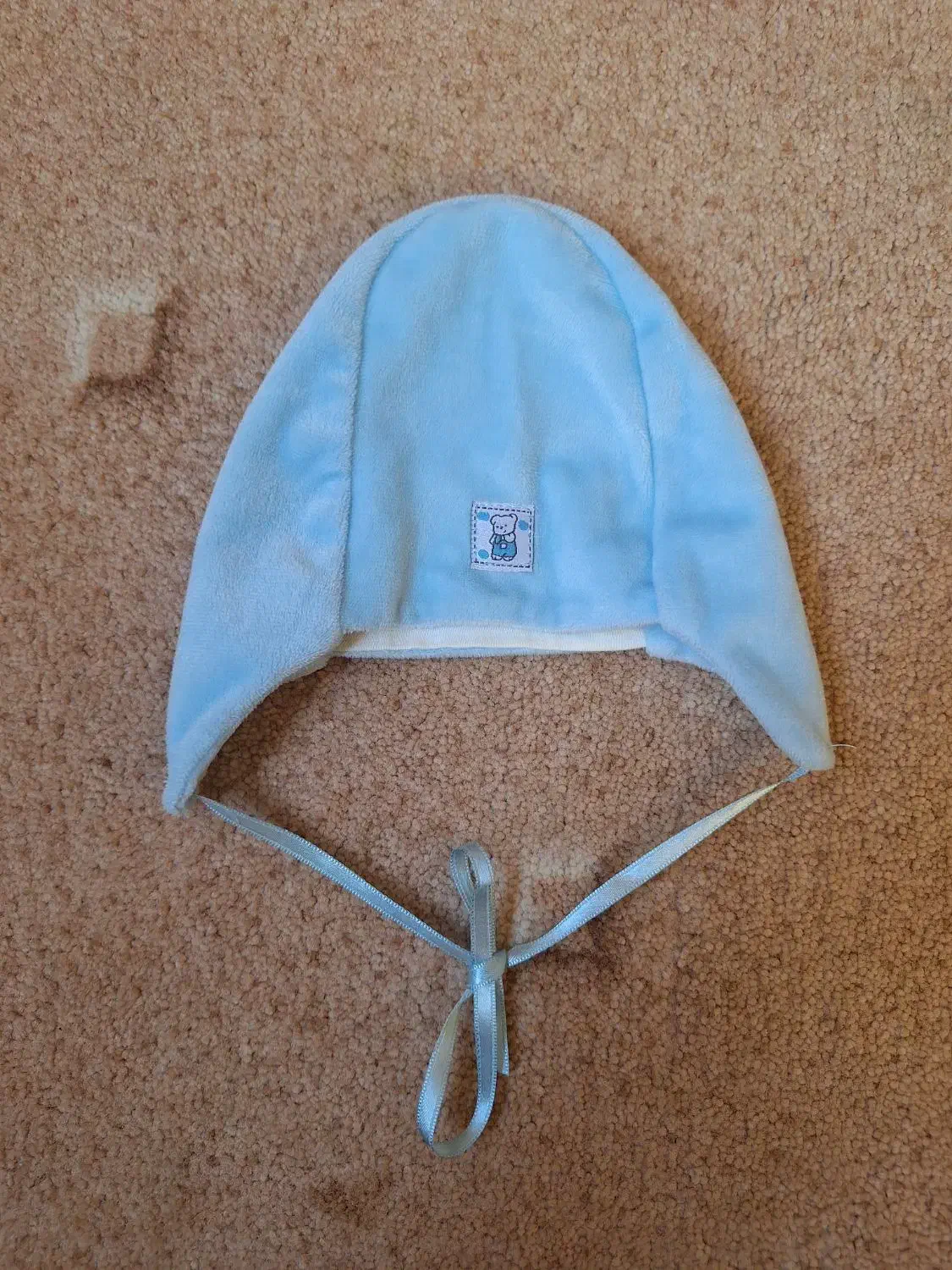 کلاه نوزادی مخمل|کفش و لباس بچه|بابل, |دیوار