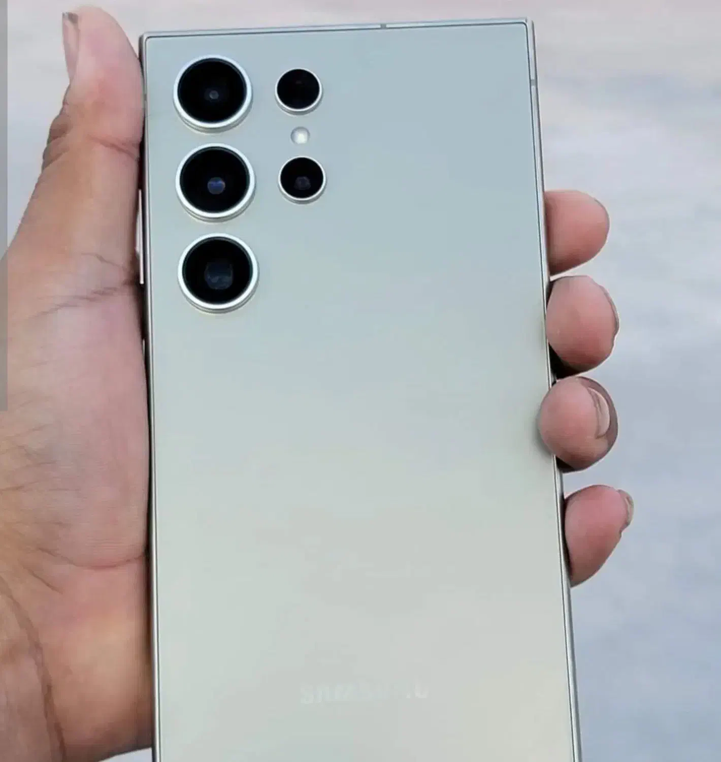 گوشی اس ۲۴ اولترا|موبایل|بردسیر, |دیوار