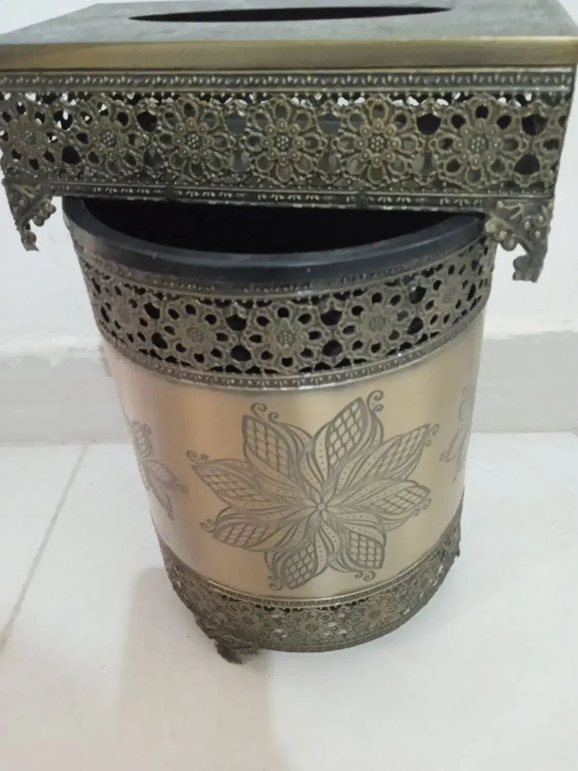 سطل وجا دستمال کاغذی|صنایع دستی و سایر لوازم تزئینی|شاهینشهر, شهرک گلدیس|دیوار