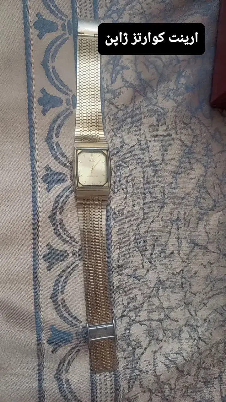 ساعت قدیمی|کلکسیون اشیاء عتیقه|مبارکه, |دیوار