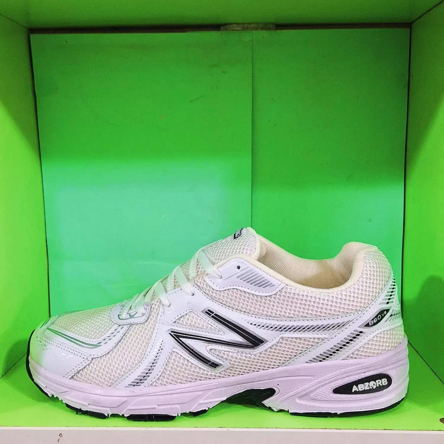 ABZ|کیف، کفش، کمربند|اردبیل, |دیوار