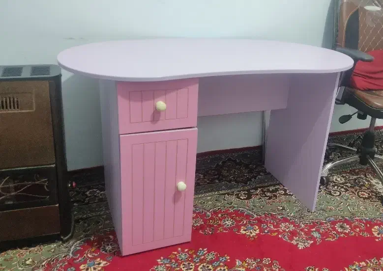 میز تحریر|میز تحریر و کامپیوتر|سبزوار, شرق کال شمالی|دیوار