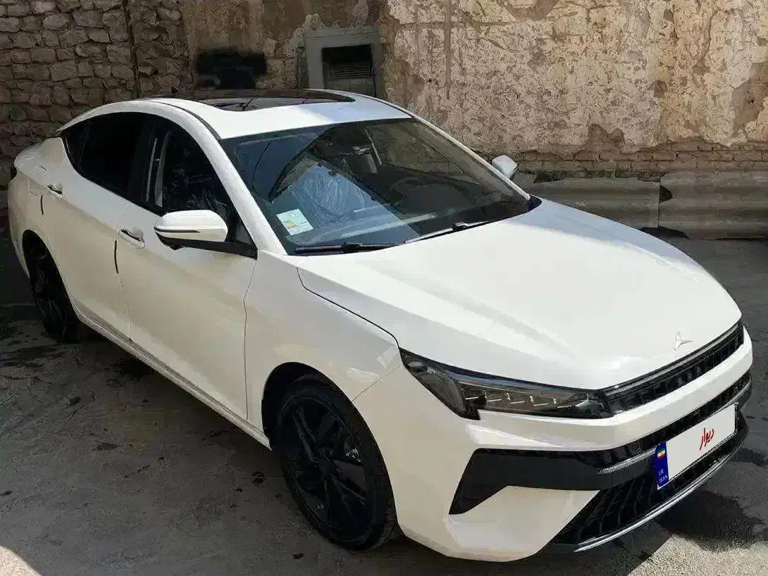 فروش و معاوضه kmc j7 مدل ۱۴۰۴ خشک با آپشن|خودرو سواری و وانت|کرمانشاه, |دیوار