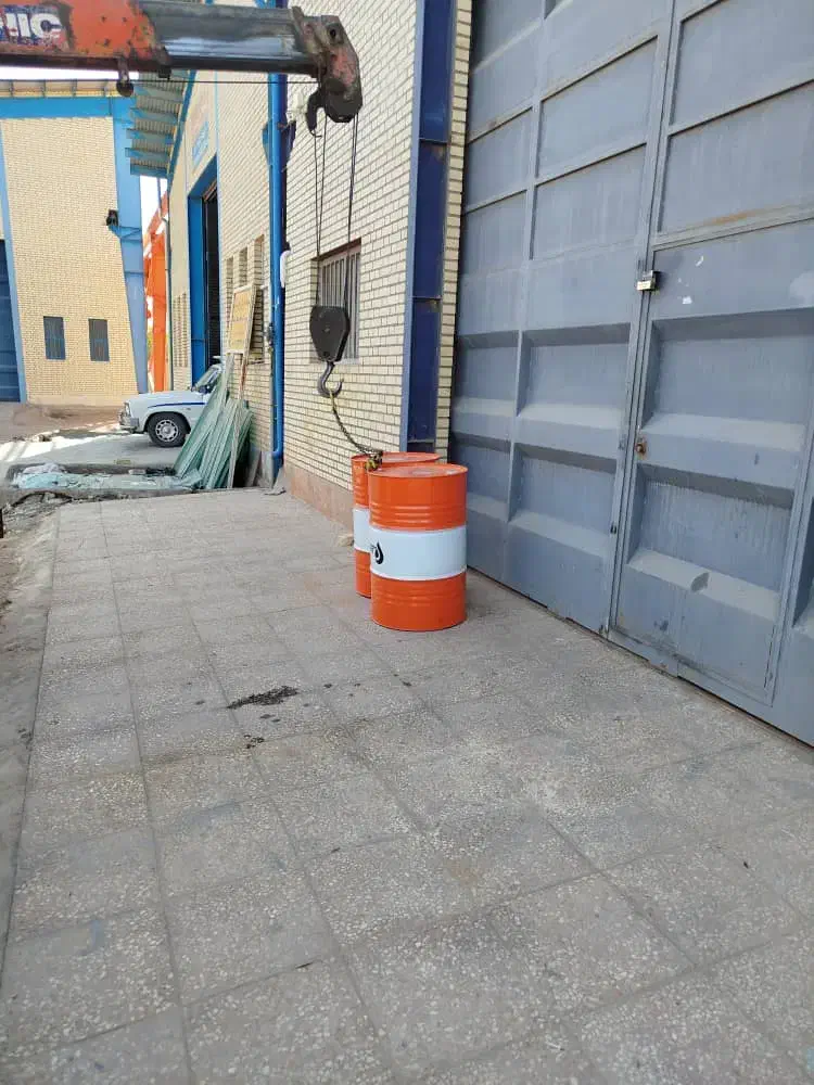 اجاره سوله 300متری|اجارهٔ دفتر صنعتی، کشاورزی، تجاری|اصفهان, قهجاورستان|دیوار