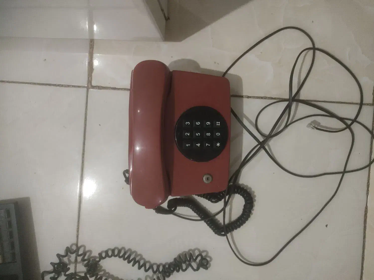 گوشی تلفن بیسیم وتلفن های قدیمی|تلفن رومیزی|فیروزکوه, |دیوار
