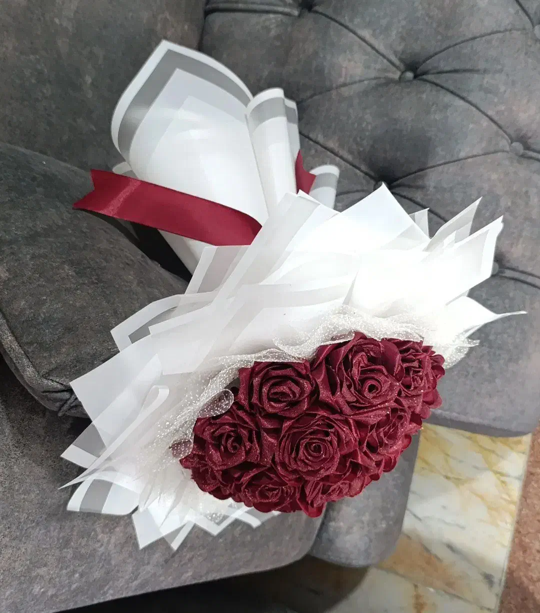 دسته گل روززن زرشکی جذاب|گل مصنوعی|مراغه, |دیوار